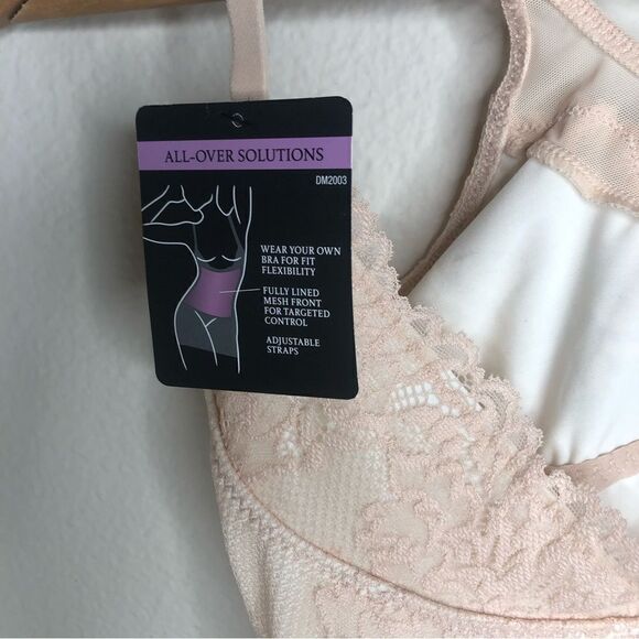 Maidenform Shapewear Bodysuit  - Picture 5 of 9